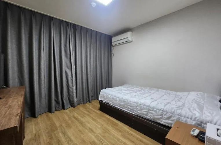 Jeju Bnb Hotel Güney Kore